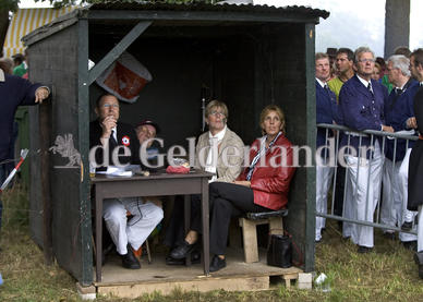 Het jaarlijkse vogelschieten in Hummelo