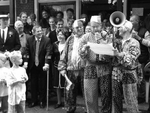Het jaarlijkse vogelschieten in Hummelo
