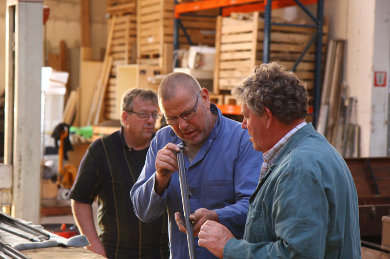 Het reinigen van de loop.